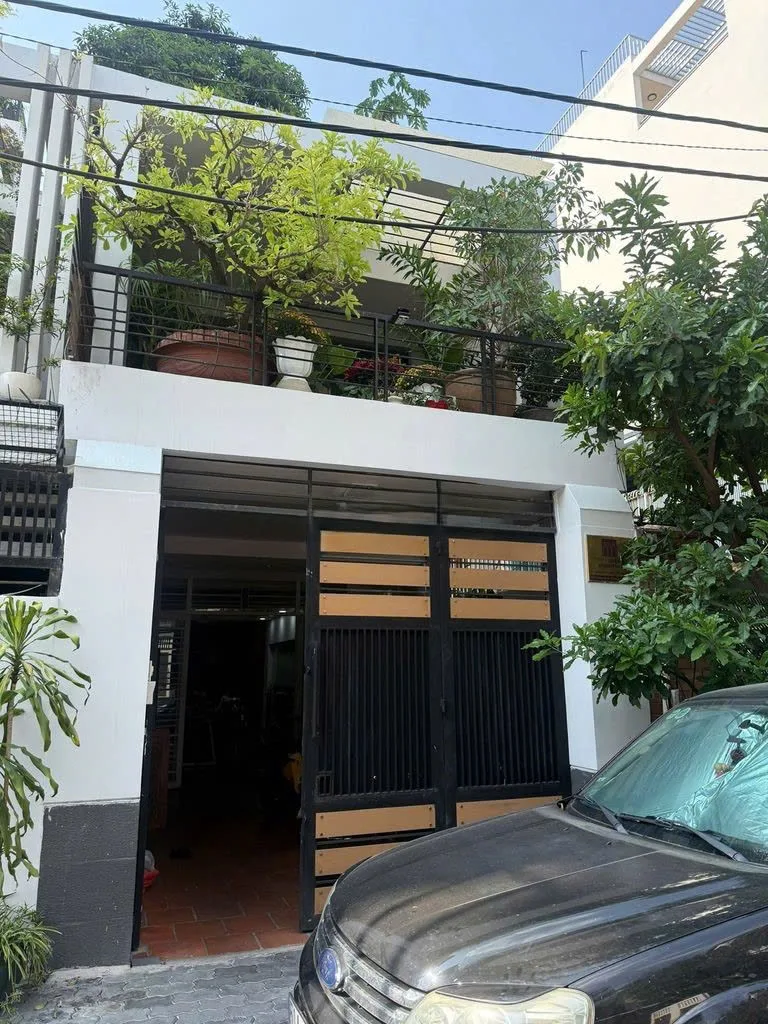 Cho Thuê Mặt Bằng : KK3 Ba Vì, Phường 15, Quận 10.  Giá thuê: 28 triệu/tháng