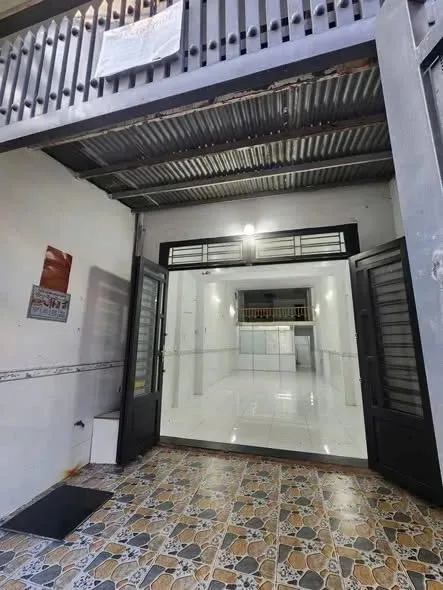 Cho thuê Nhà nguyên căn : 185/20/12 Ni Sư Huỳnh Liên, Quận Tân Bình. Giá thuê: 15 triệu/tháng