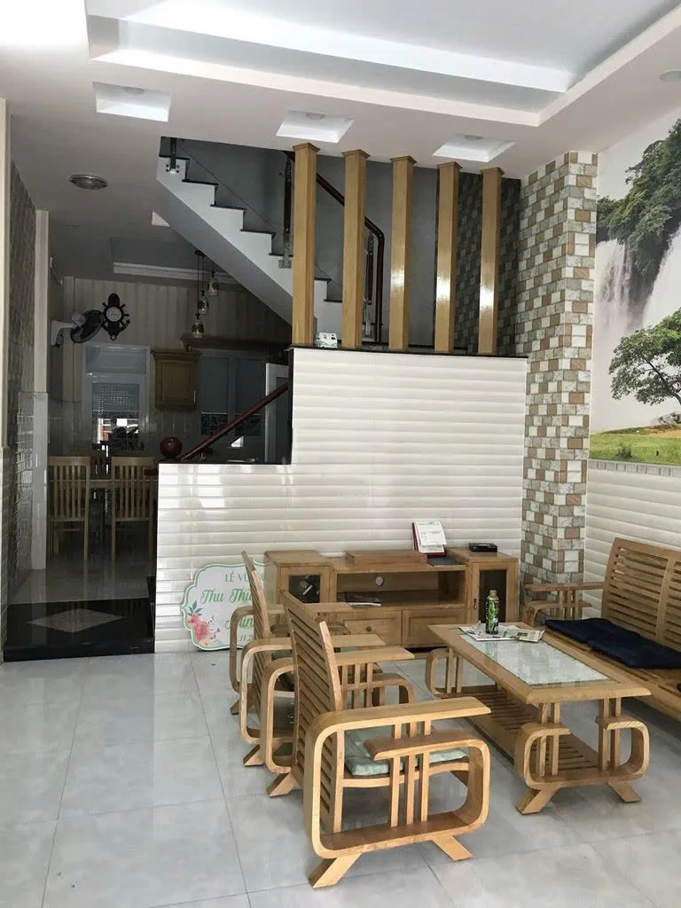 Cho Thuê Nhà : 11 Đặng Thế Phong, Phường Tân Sơn Nhì, Quận Tân Phú. Giá thuê: 20 triệu/tháng