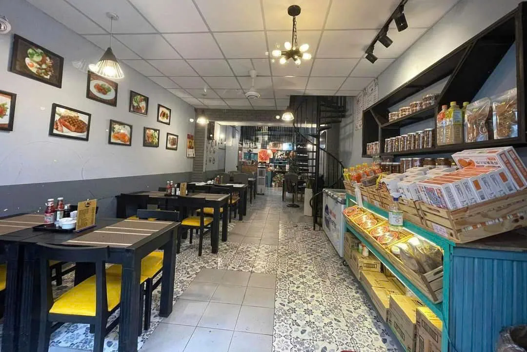 Cho Thuê Nhà : 179 Thống Nhất, Quận Tân Phú. Giá thuê: 18 triệu/tháng