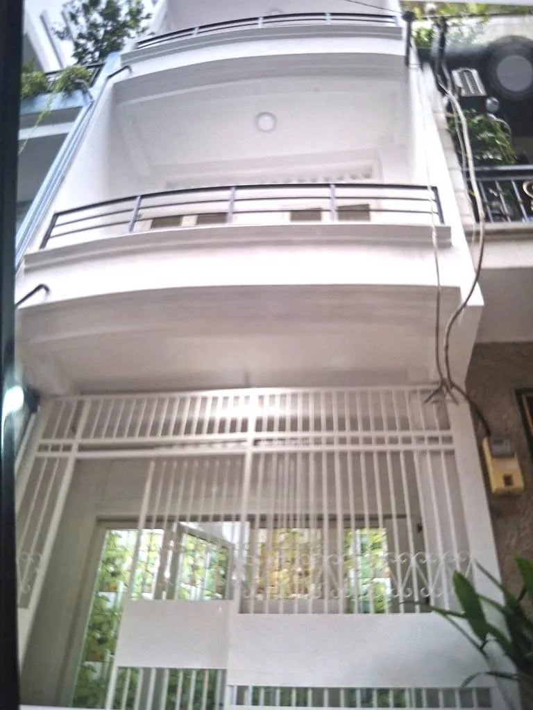 Cho thuê Nhà nguyên căn : 383/24 Nguyễn Đình Chiểu, Phường 5, Quận 3. Giá thuê: 17 triệu/tháng