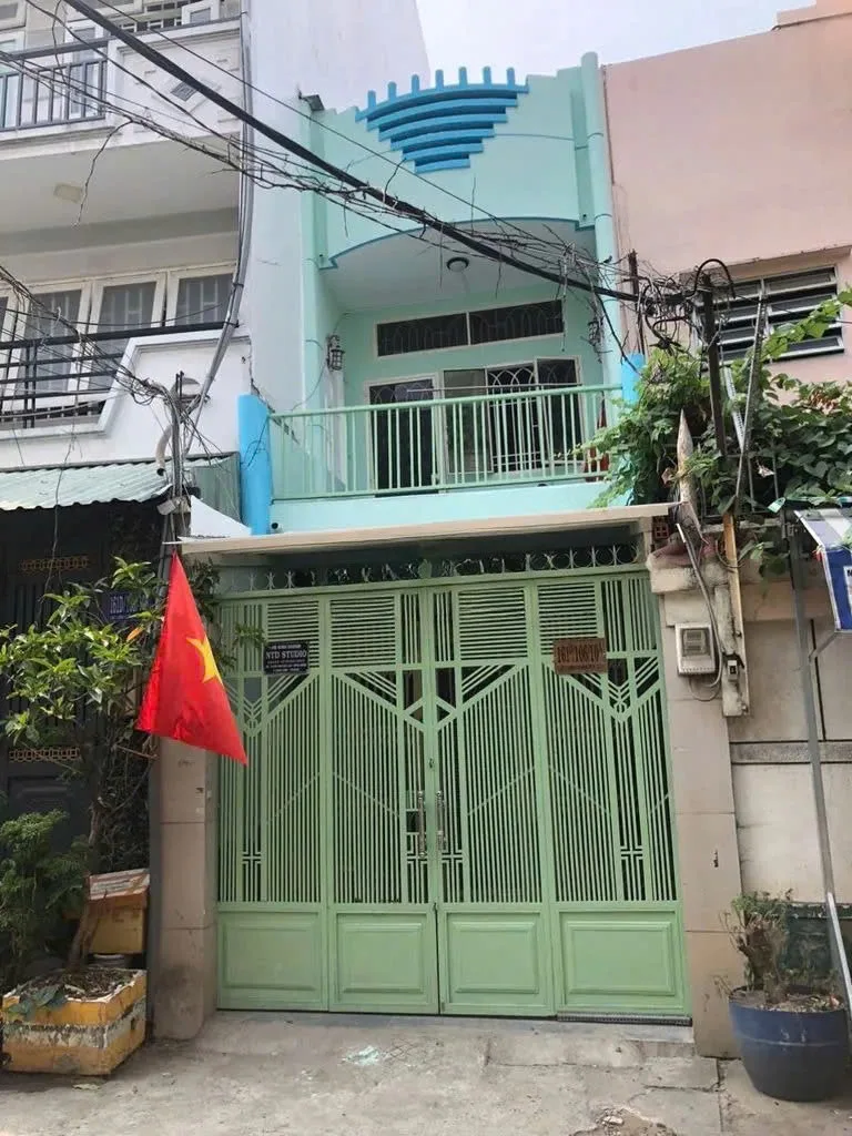 CHO THUÊ NHÀ NGUYÊN CĂN : 101/106/10A  Lạc Long Quân, Phường 3, Quận 11. Giá thuê: 14 triệu/tháng