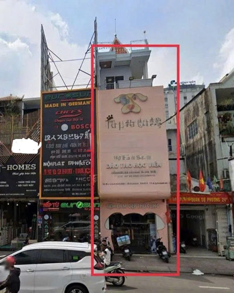CHO THUÊ NHÀ NGUYÊN CĂN : 72C Bạch Đằng, Phường 24, Quận Bình Thạnh. Giá thuê: 50 triệu/tháng