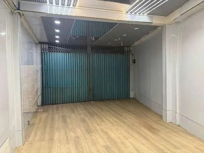 CHO THUÊ MẶT BẰNG : 255 Nguyễn Văn Nghi, Phường 1, Quận Gò Vấp. Giá thuê: 15 triệu/tháng