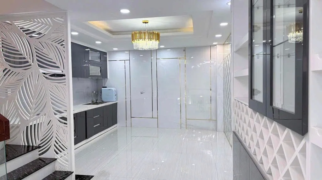 Cho thuê Nhà nguyên căn : 110/2/2B Đường Số 30, Phường 6, Quận Gò Vấp (HXH). Giá thuê: 25 triệu/thán