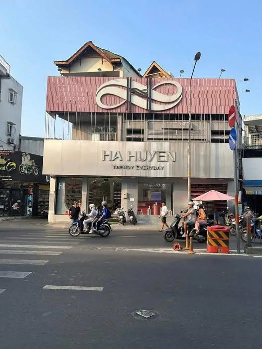 Cho Thuê Nhà Căn Góc Mặt Tiền : 348 Quang Trung + Thông Tây Hội, Phường 10, Quận Gò Vấp. Giá thuê: 8