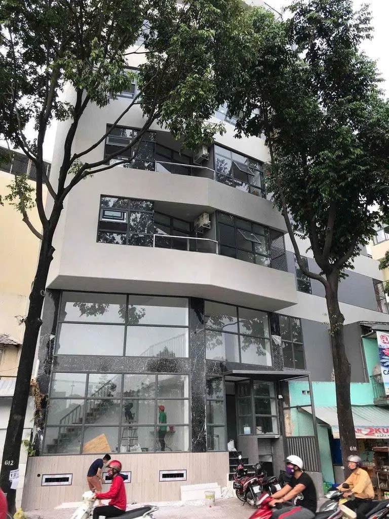 CHO THUÊ MẶT BẰNG KINH DOANH : 956 Trường Sa, Phường 13, Quận 3. Giá thuê: 16 triệu/tháng