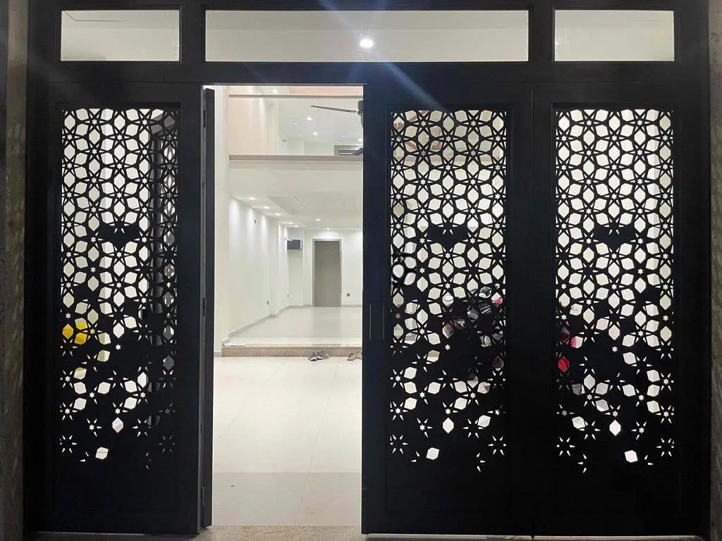 CHO THUÊ MẶT BẰNG : 4/11 Hậu Giang, Phường 4, Quận Tân Bình. Giá thuê: 16 triệu/tháng