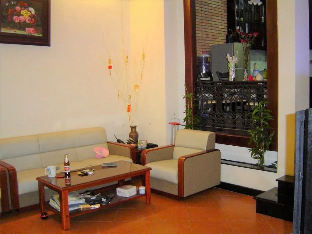 CHO THUÊ NHÀ NGUYÊN CĂN :  1114A Tỉnh lộ 10, Phường Tân Tạo, Quận Bình Tân. Giá thuê: 30 triệu/tháng