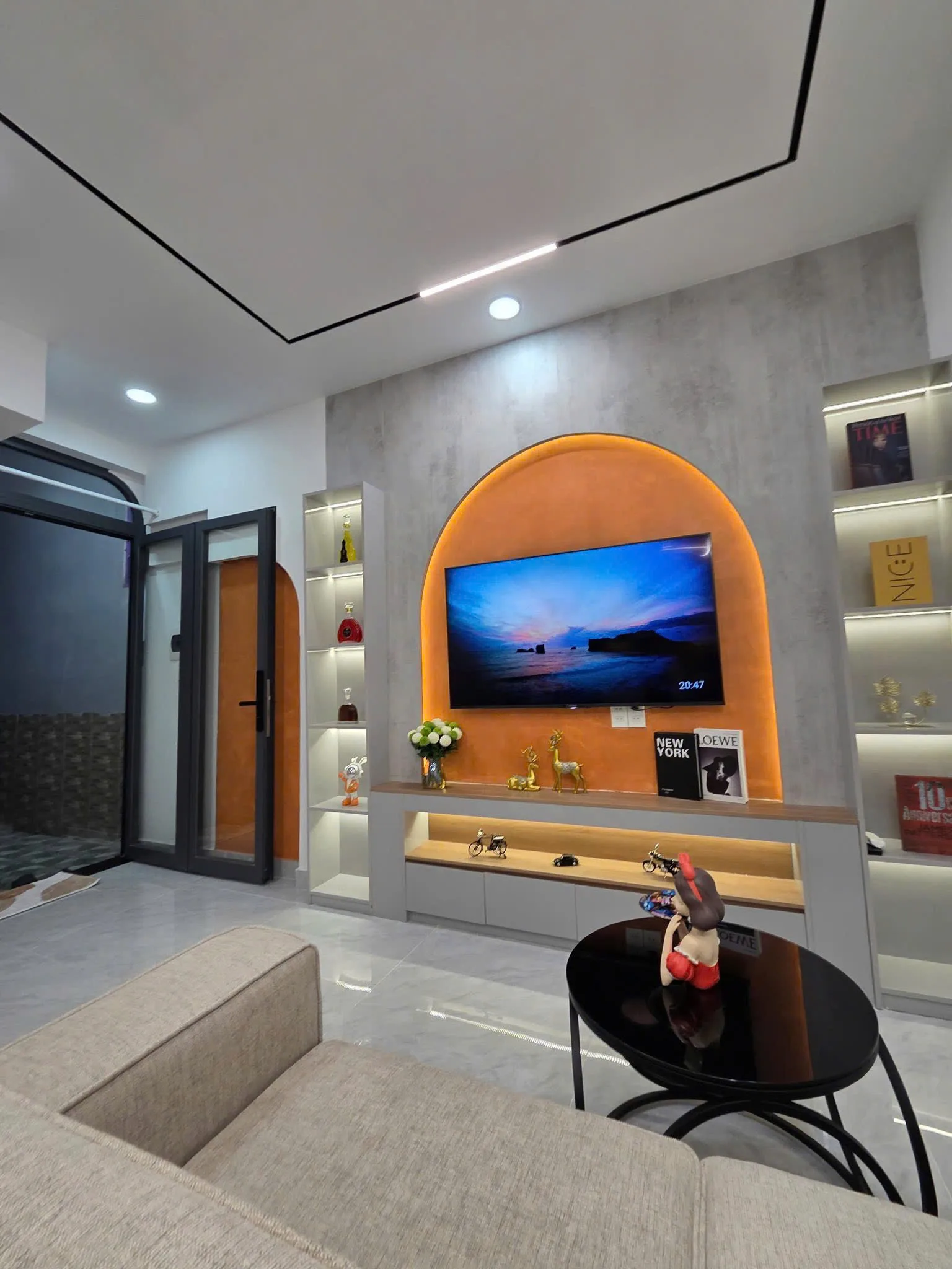 CHO THUÊ NHÀ NGUYÊN CĂN : 79/6 Quốc Lộ 13, Phường 26, Quận Bình Thạnh. Giá thuê: 20 triệu/tháng