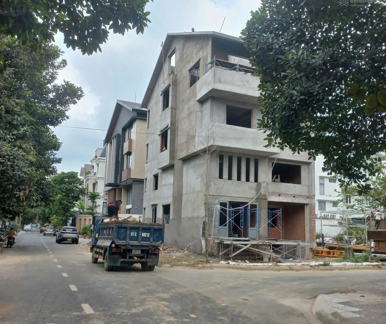 CHO THUÊ TÒA NHÀ MẶT TIỀN  : 27 Đường Số 54, Phường Thạnh Mỹ Lợi, Tp Thủ Đức. Giá thuê: 120 triệu/th