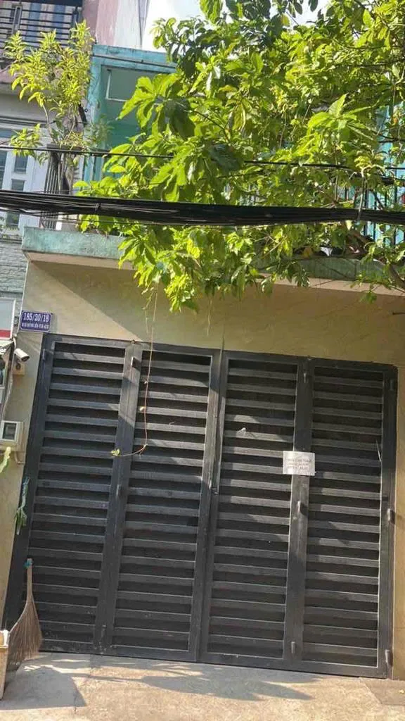 CHO THUÊ NHÀ HẺM XE TẢI : 185/20/18 Ni Sư Huỳnh Liên, Quận Tân Bình. Giá thuê: 16 triệu/tháng