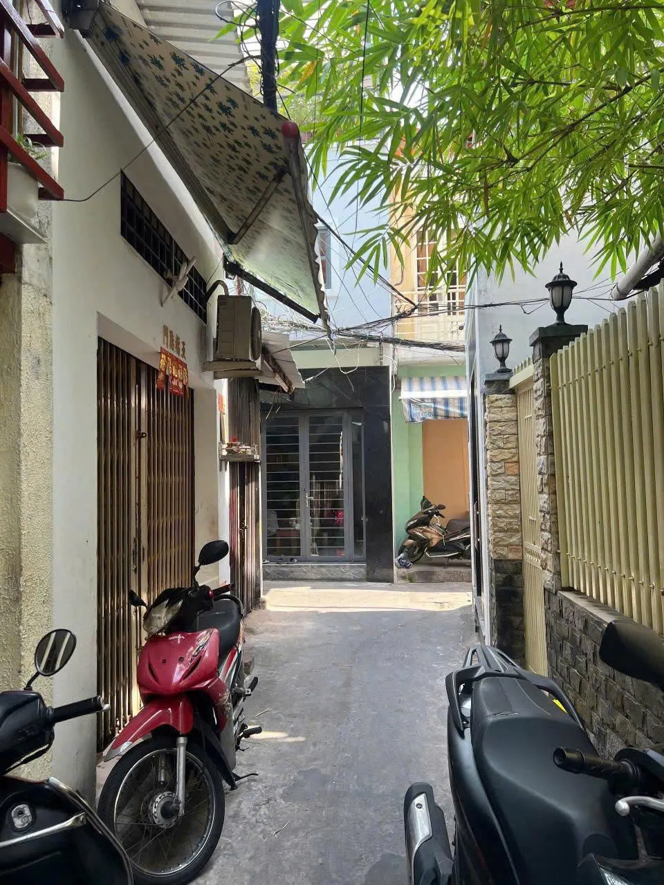 CHO THUÊ NHÀ NGUYÊN CĂN : 393/27 Lê Hồng Phong, Phường 2, Quận 10. Giá thuê: 14 triệu/tháng