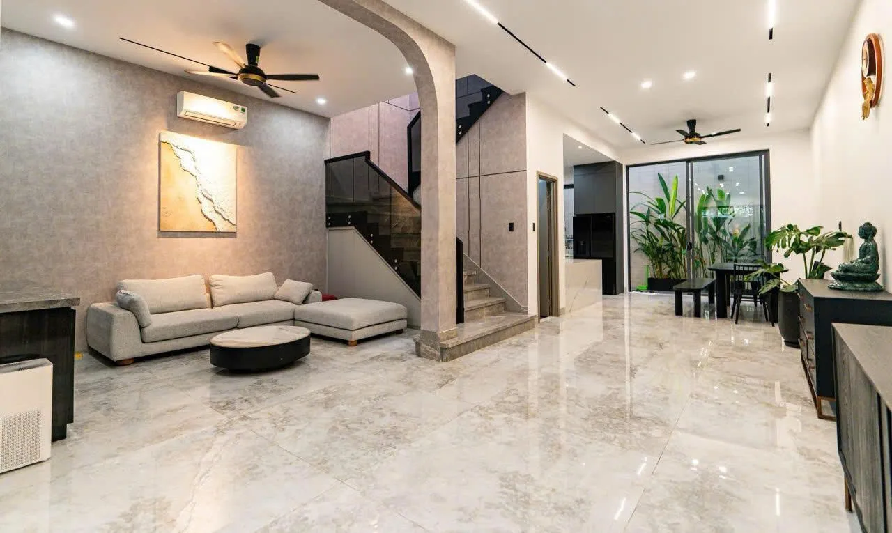 CHO THUÊ NHÀ FULL NỘI THẤT :  49 Đường Số 82,  Trương Văn Bang, TP. Thủ Đức. Giá thuê: 55 triệu/thán