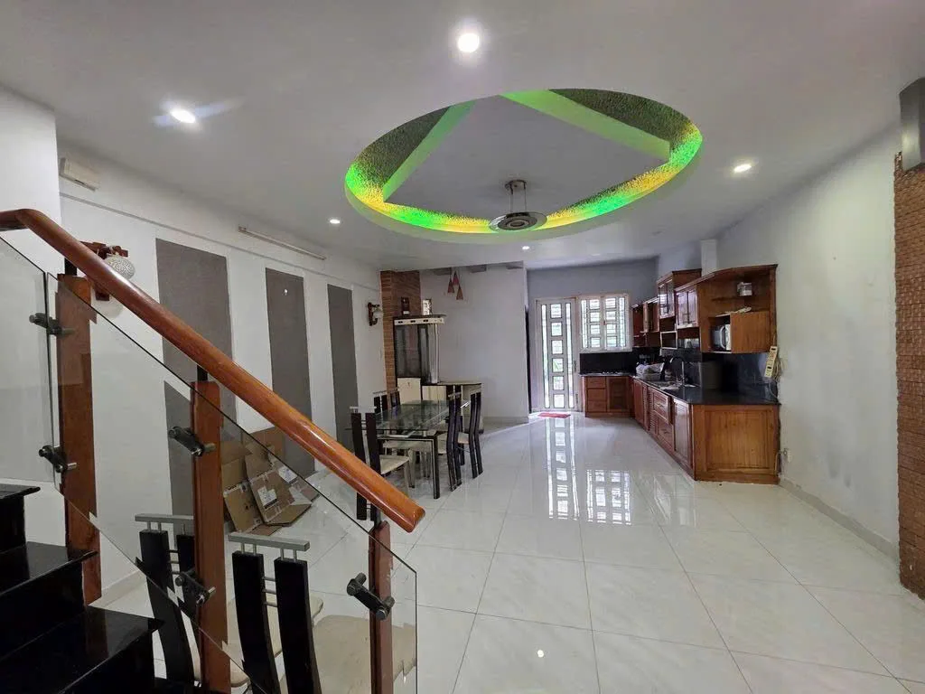 CHO THUÊ NHÀ : 158 BÌNH LỢI, PHƯỜNG 13, QUẬN BÌNH THẠNH. GIÁ THUÊ : 39 TRIỆU/THÁNG