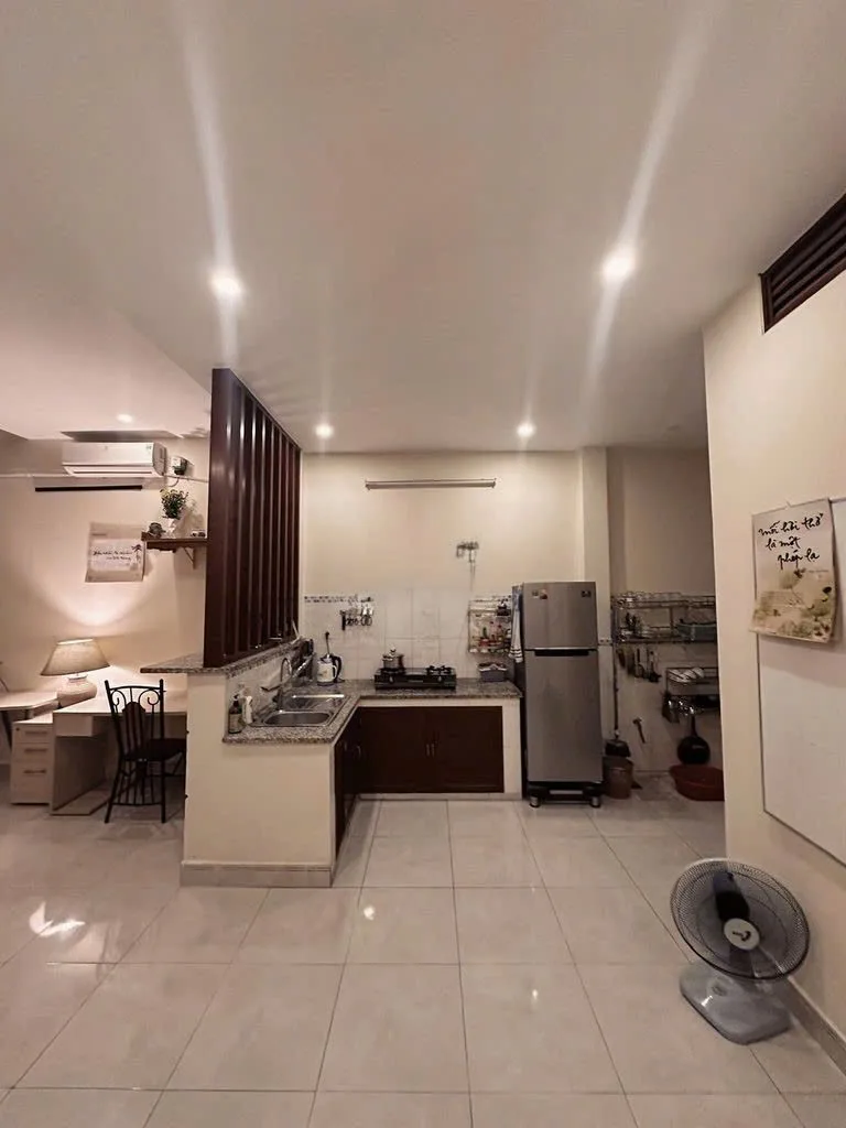 CHO THUÊ NHÀ FULL NỘI THẤT : 1549/16/1A Huỳnh Tấn Phát, Quận 7. Giá thuê: 15 triệu/tháng