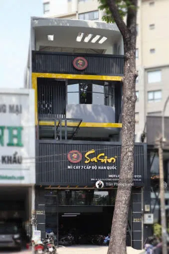 CHO THUÊ NHÀ MẶT TIỀN ĐẸP : 292A  An Dương Vương, Quận 5. Giá thuê: 6.000 USD/tháng