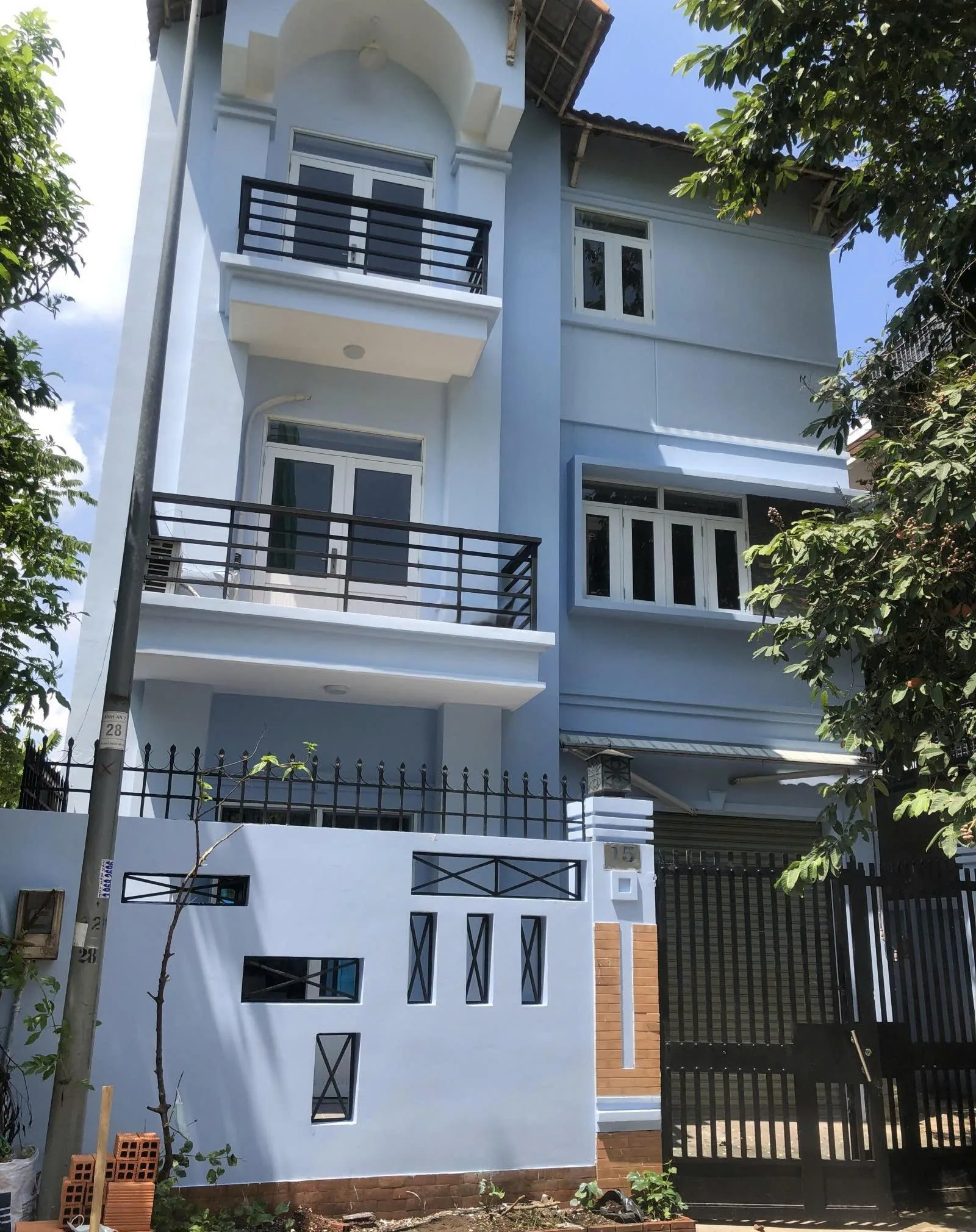 CHO THUÊ NHÀ NGUYÊN CĂN : 13 Đường Số 36, Phường  An Khánh, TP. Thủ Đức. Giá thuê: 35 triệu/tháng