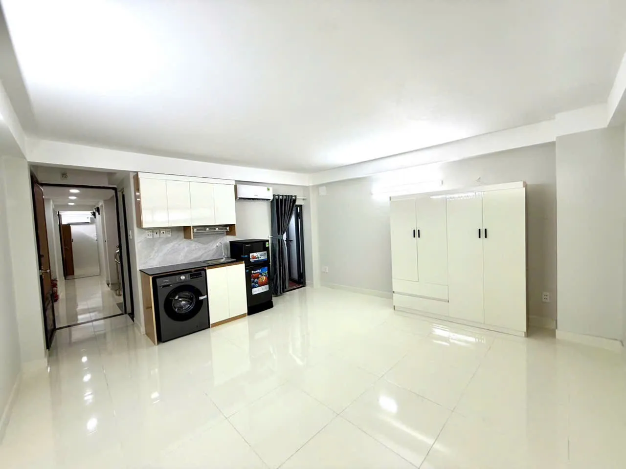 CHO THUÊ TÒA NHÀ CHDV  : Hẻm xe hơi Đường Phan Văn Trị, Quận Bình Thạnh. Giá thuê: 85 triệu/tháng