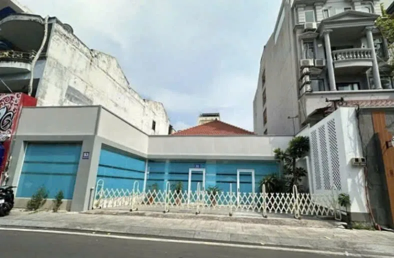 CHO THUÊ NHÀ MẶT TIỀN : 53 Đặng Dung, Phường Tân Định, Quận 1.  Giá thuê: 100 triệu/tháng