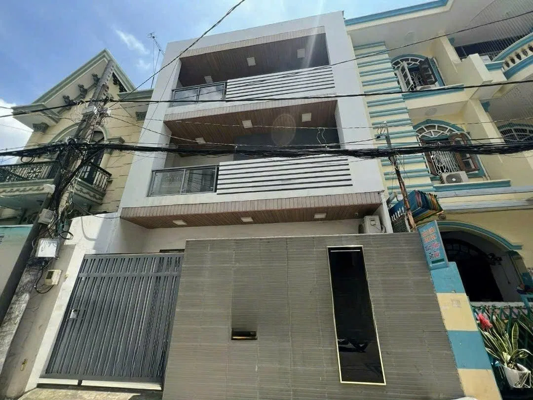 CHO THUÊ NHÀ NGUYÊN CĂN : 24/1 Lam Sơn, Phường 2, Quận Tân Bình. Giá thuê: 45 triệu/tháng NET