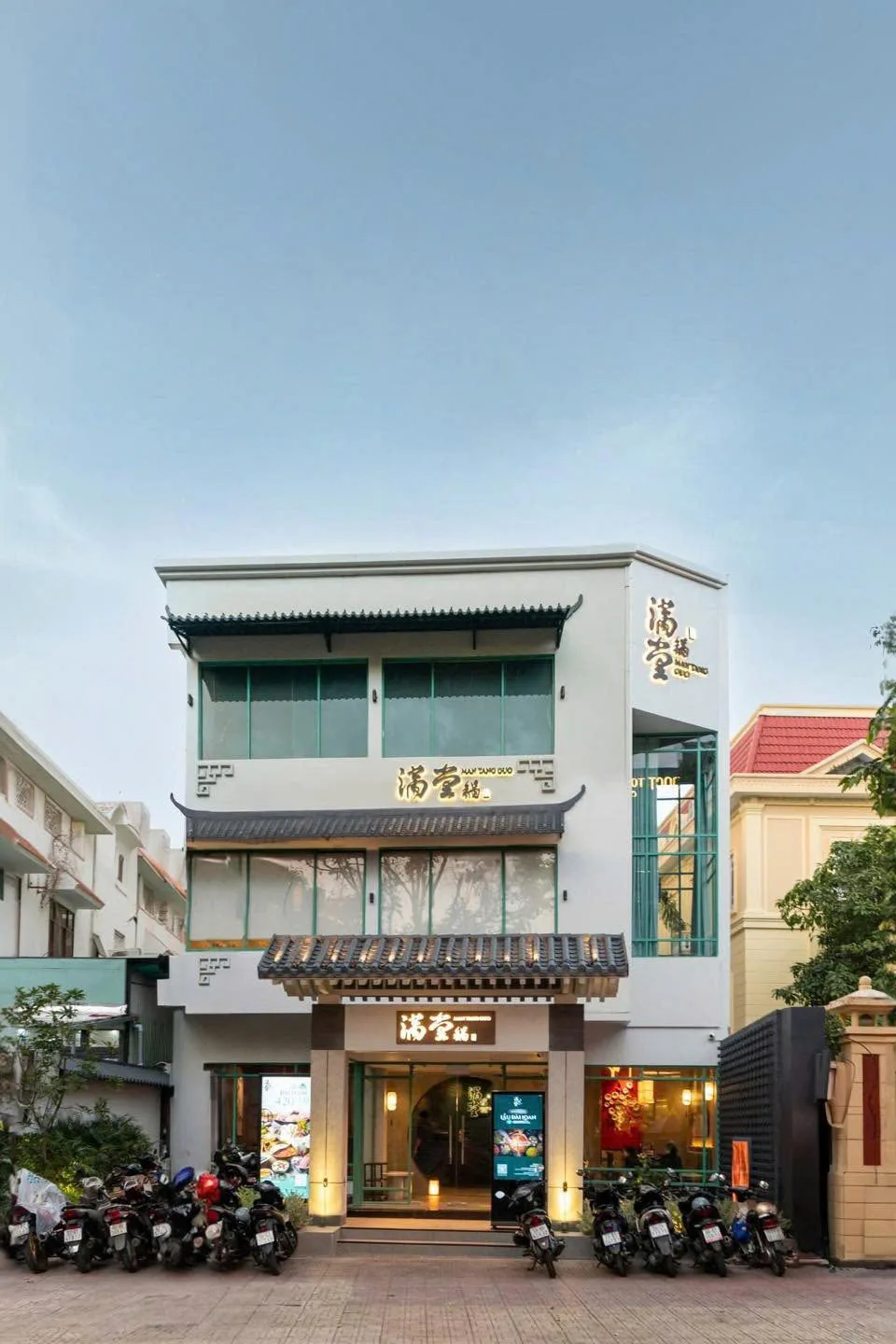 CHO THUÊ BIỆT THỰ MẶT TIỀN : 6B Lê Quý Đôn, Quận 3. Giá thuê: 16.000 USD/tháng