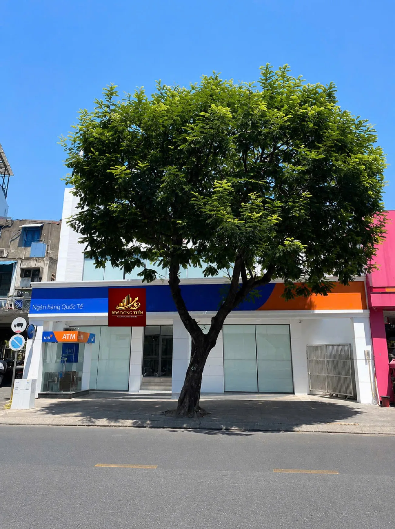 BÁN GẤP TÒA NHÀ MT 398 Lê Văn Sỹ, Q.3. Giá 170 tỷ