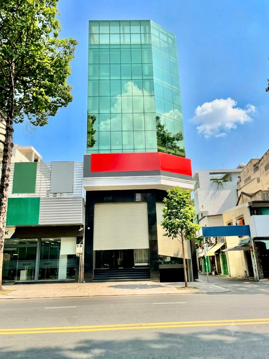 CHO THUÊ TÒA NHÀ GÓC 2 MẶT TIỀN : 342–344 AN DƯƠNG VƯƠNG, QUẬN 5. GIÁ THUÊ : 16.000 USD/THÁNG