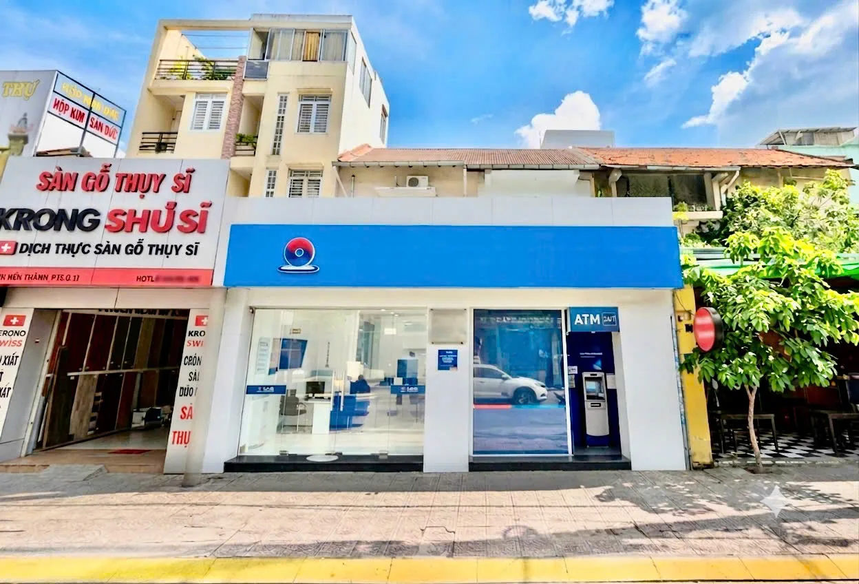 CHO THUÊ NHÀ MẶT TIỀN : 175 Tô Hiến Thành, Quận 10, TP.HCM. Giá thuê: 110 triệu/tháng