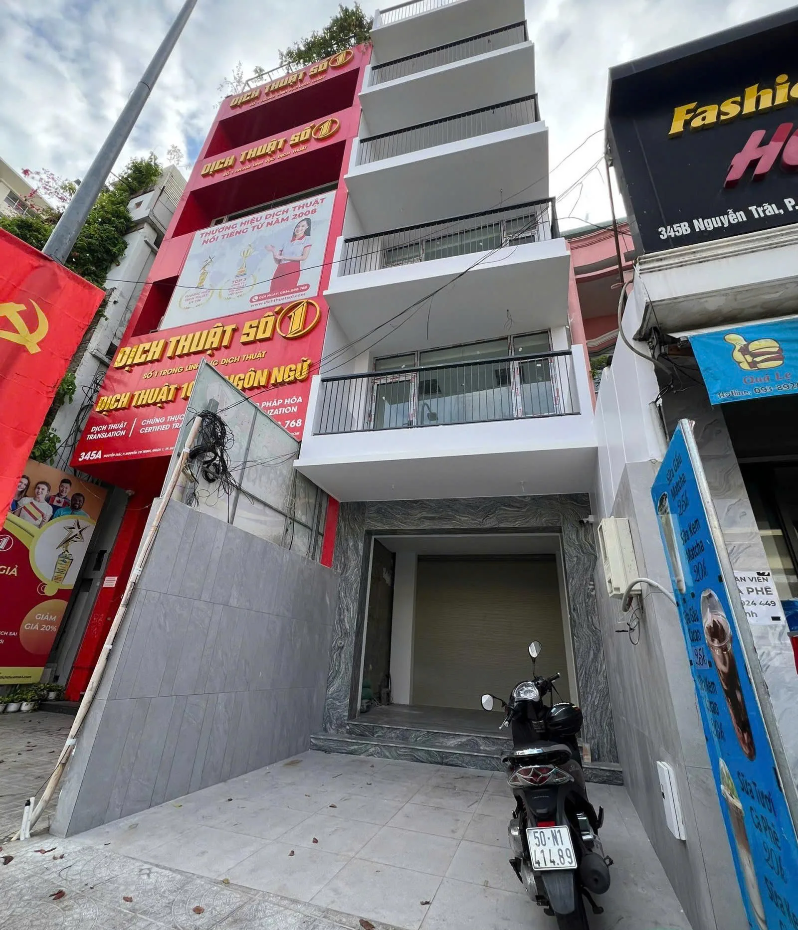 CHO THUÊ TÒA NHÀ MẶT TIỀN : 345 NGUYỄN TRÃI, QUẬN 1. GIÁ THUÊ : 12.000 USD/THÁNG