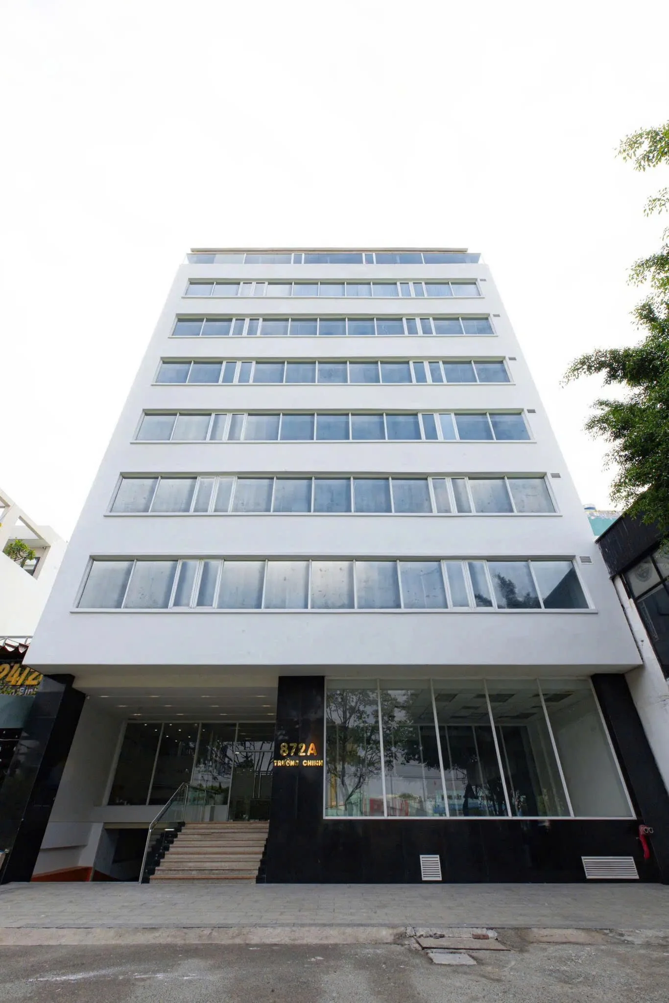 Cho thuê Tòa Nhà mặt tiền : 872A Trường Chinh, Phường 15, Quận Tân Bình. Giá thuê: 270 triệu/tháng