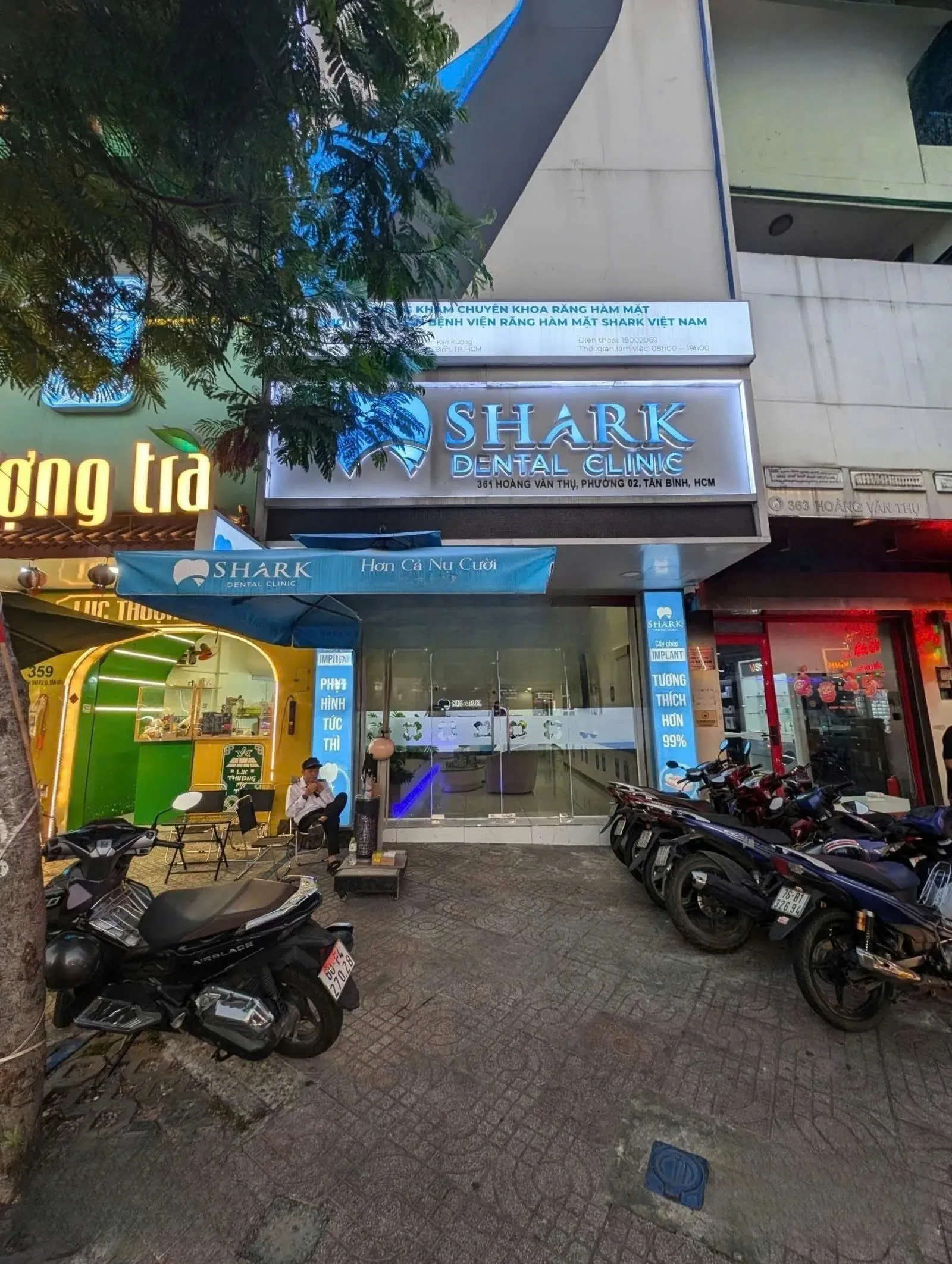 Cho thuê Nhà mặt tiền : 361 Hoàng Văn Thụ, Phường 2, Quận Tân Bình. Giá thuê : 69 triệu/tháng