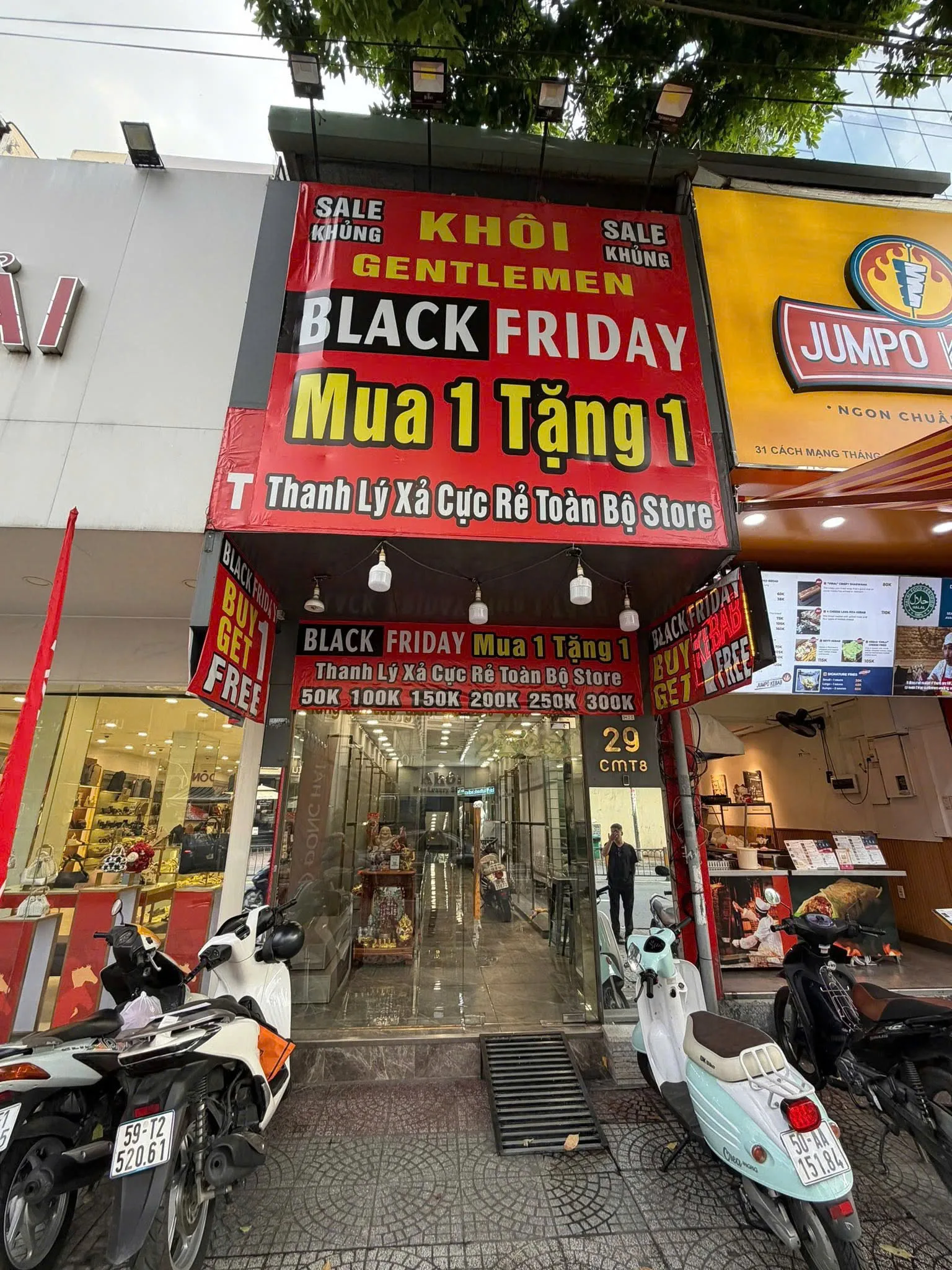 Cho Thuê Nhà MT : 29 Cách Mạng Tháng 8, Quận 1. Giá thuê : 55 triệu/tháng.