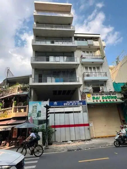 Cho Thuê Tòa Nhà : 16 Cao Thắng, Phường 5, Quận 3. Giá thuê: 350 triệu/tháng