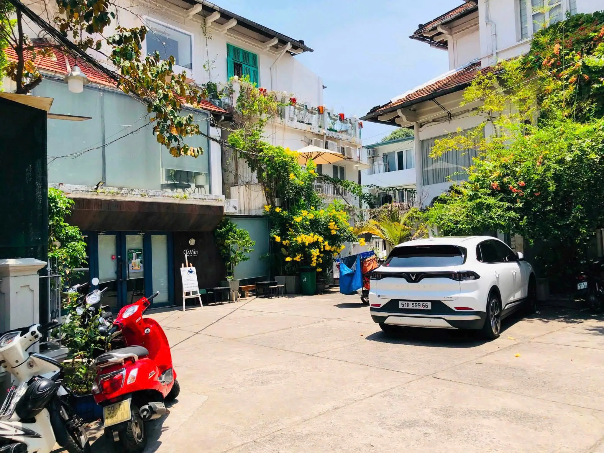 Cho thuê Nhà mặt tiền : 228D Bạch Đằng, Bình Thạnh. Giá thuê: 150 triệu/tháng