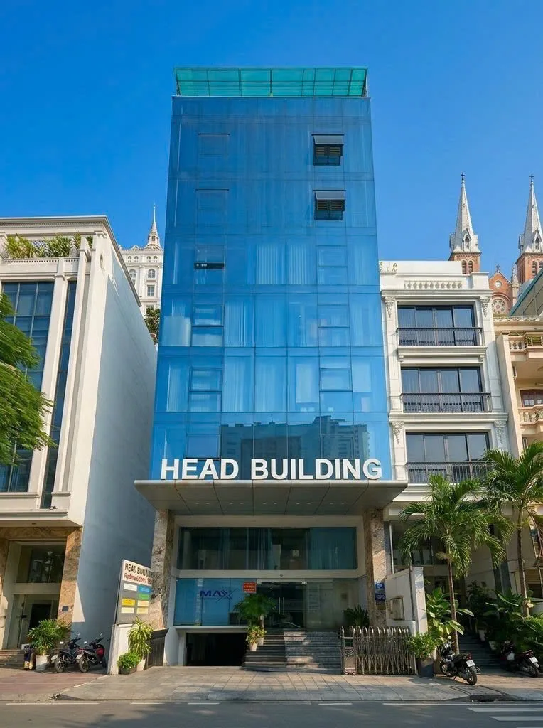 Cho Thuê Tòa Nhà : 10 Lam Sơn, Phường 2, Quận Tân Bình. Giá thuê: 230 triệu/tháng.
